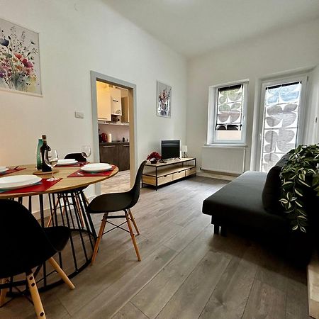 Luxury Allo Apartment In Center Of Udine Kültér fotó