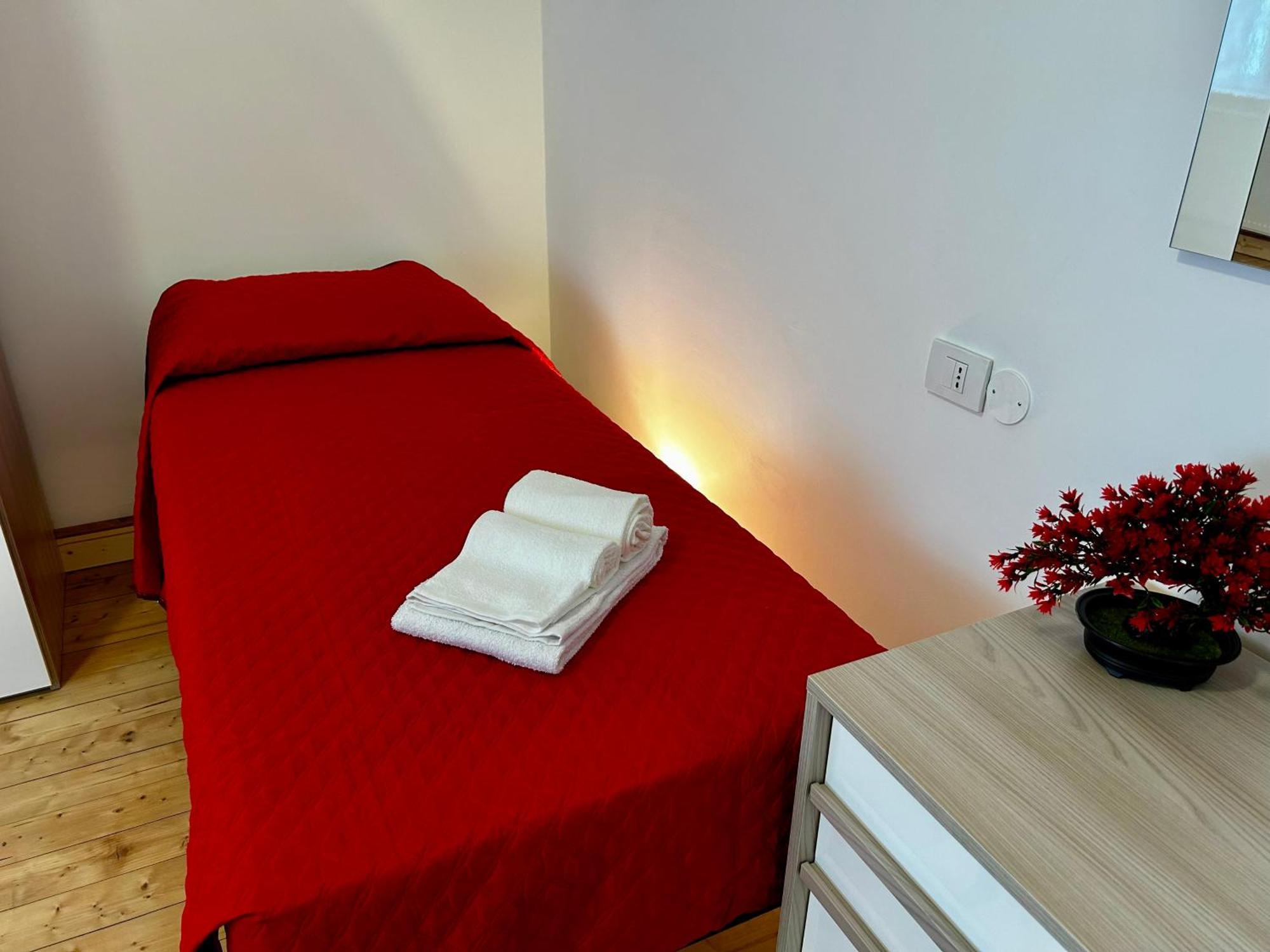 Luxury Allo Apartment In Center Of Udine Kültér fotó