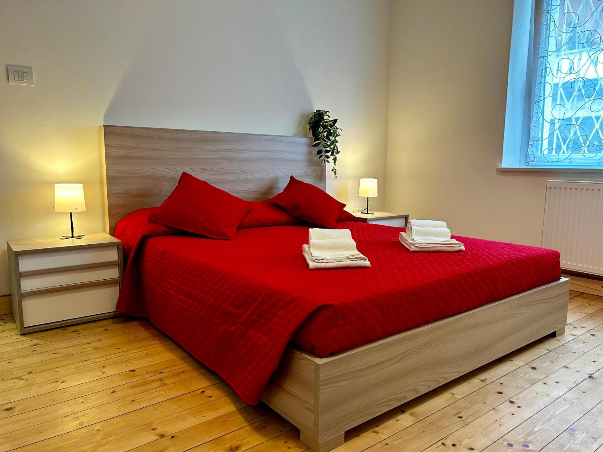 Luxury Allo Apartment In Center Of Udine Kültér fotó